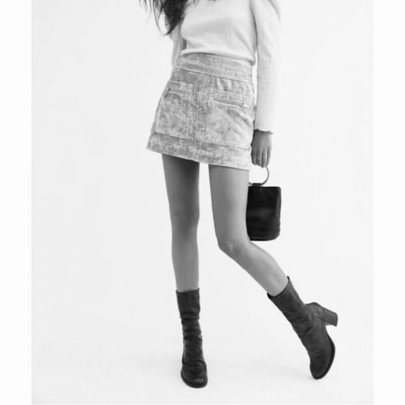 Free People velvet mini skirt - Picture 14 of 14